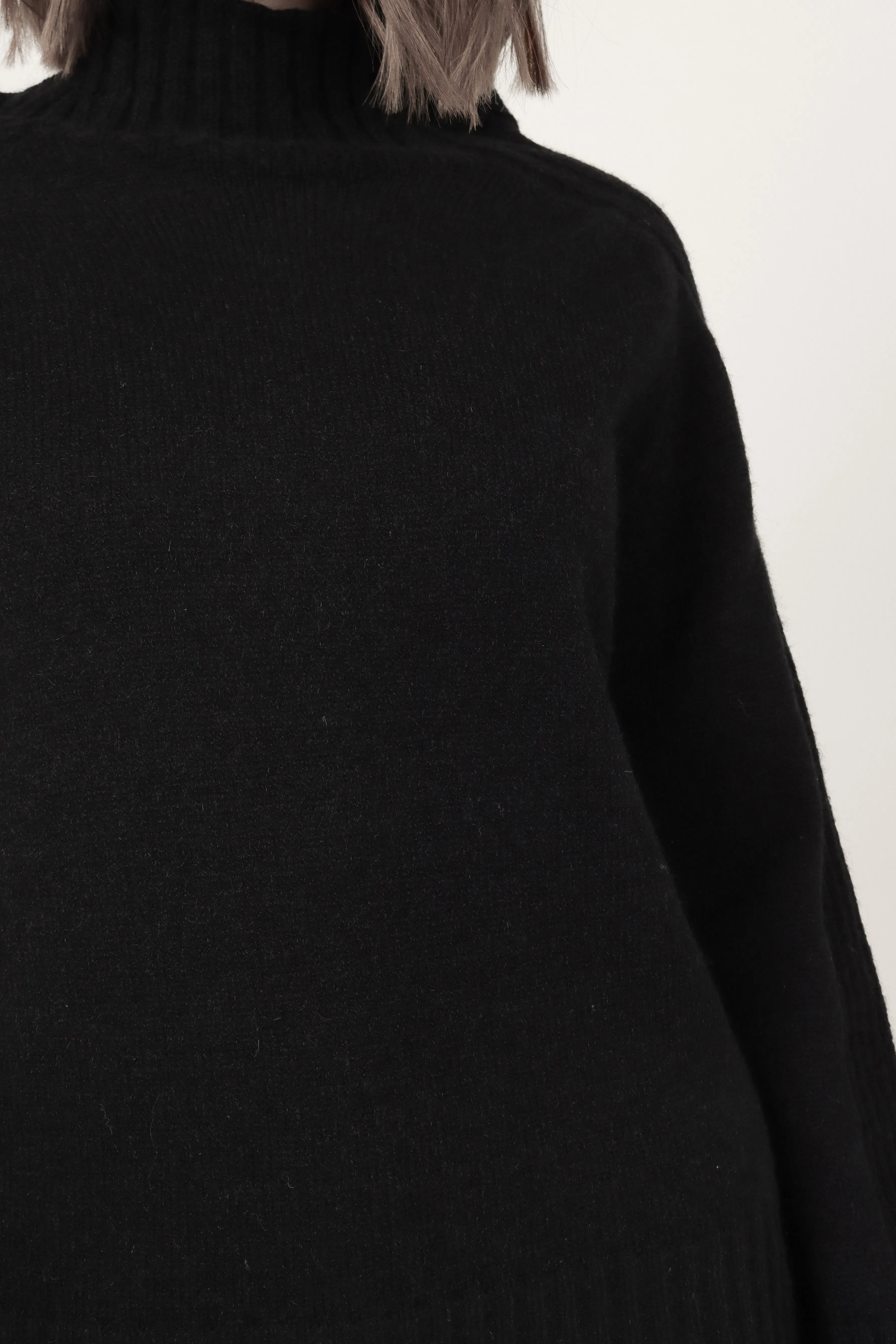 Cersi Knit Sweater - Black