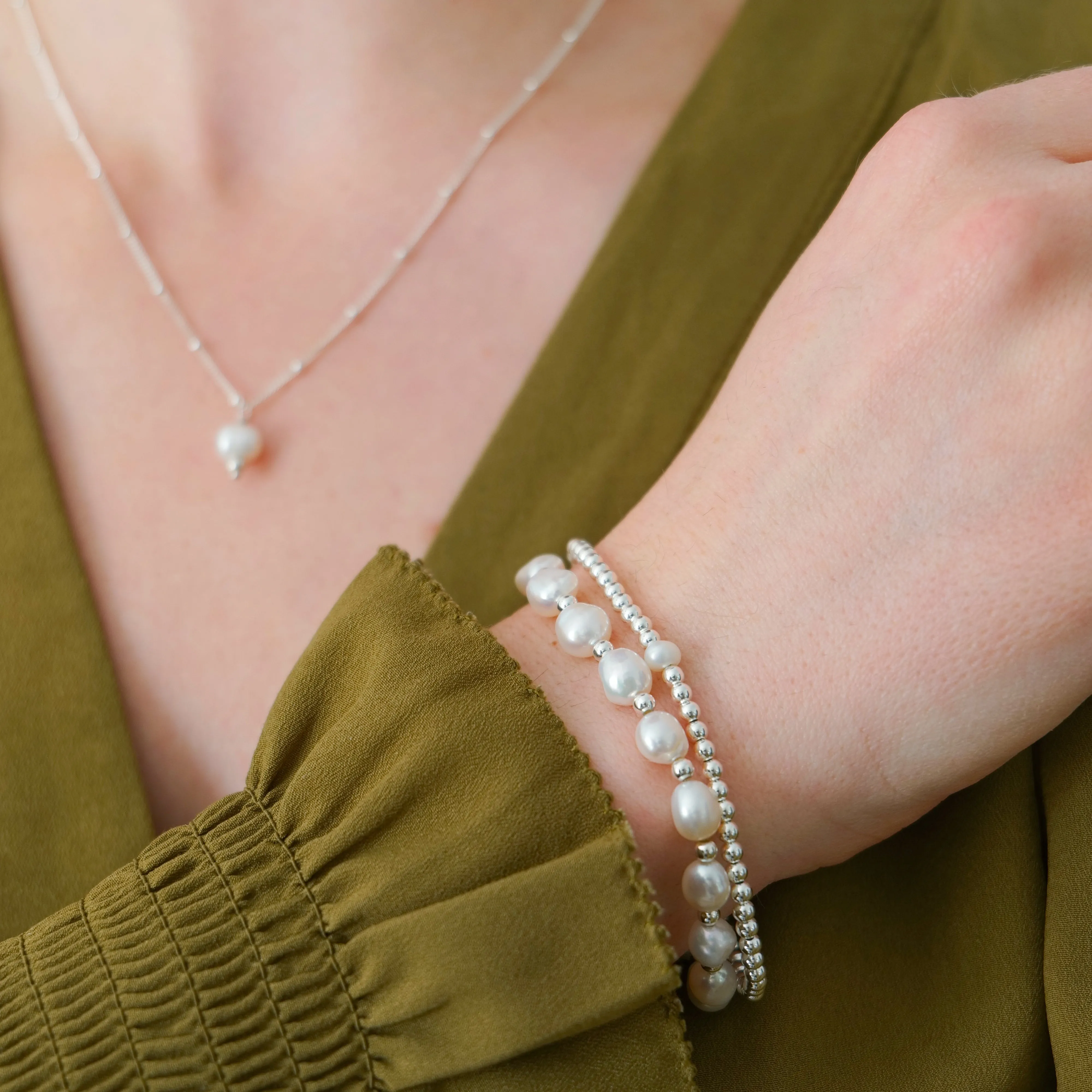 Pearl and Silver Bracelet Set