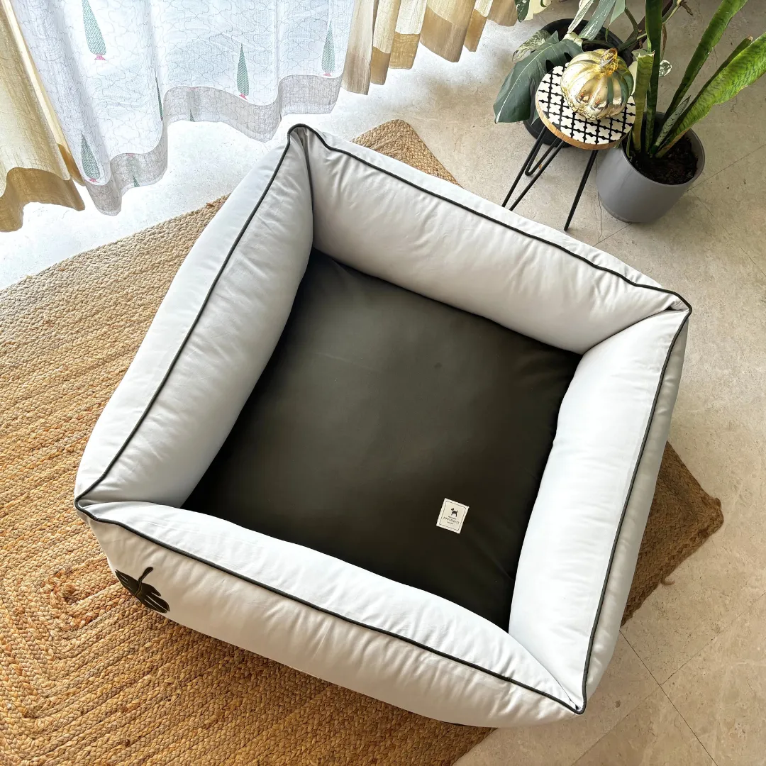 PoochMate Light Grey Olive Monstera Dog Bed