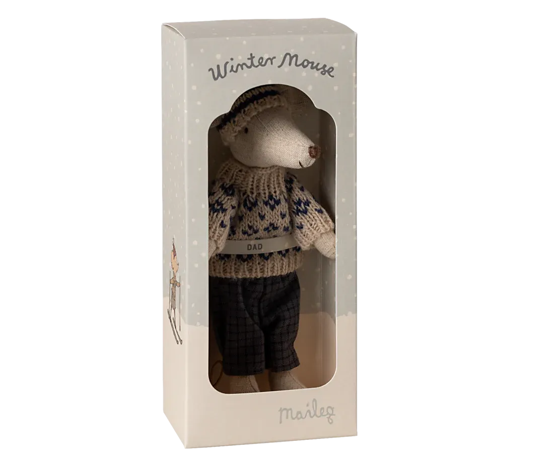 Winter Mouse with Ski Set - Mum & Dad