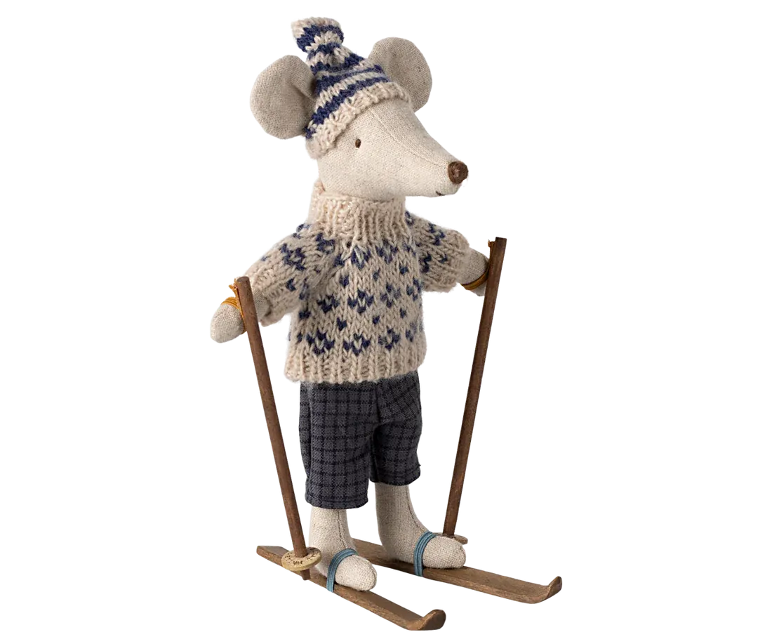 Winter Mouse with Ski Set - Mum & Dad